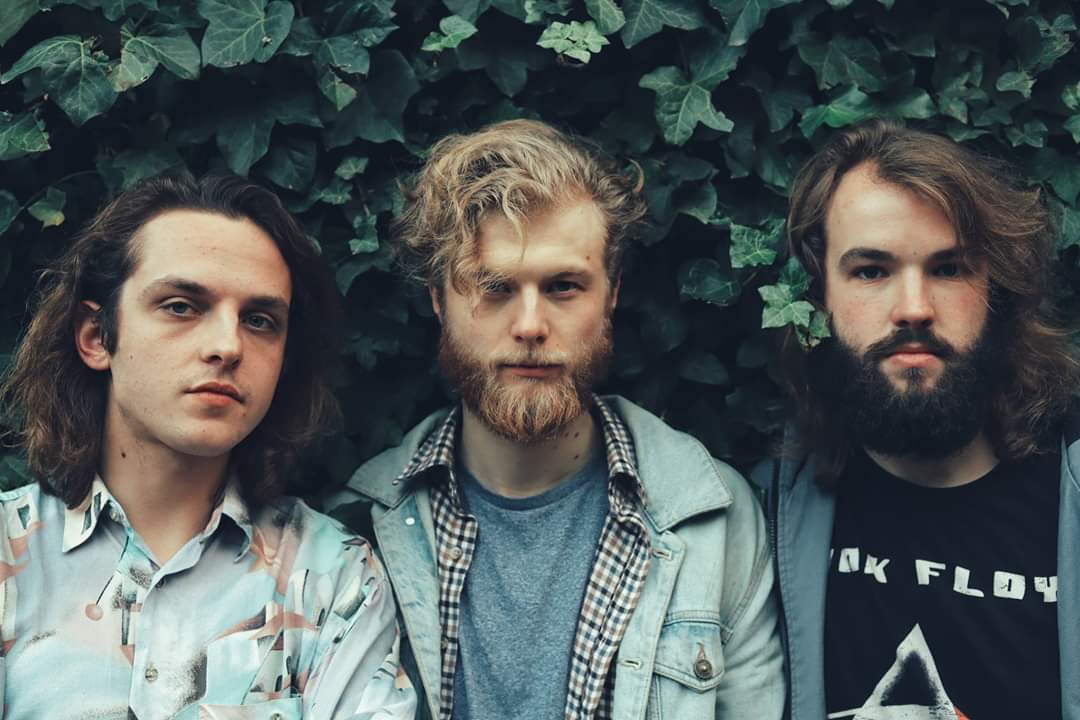 We play the <a href="/goodcareful/">ＧＯＯＤ//ＣＡＲＥＦＵＬ</a> all dayer this Sunday at Old Hairdressers with @sobrietyband, @quicheband and many more! Doors 3pm

Tickets: shop.goodcareful.net/product/good-c…