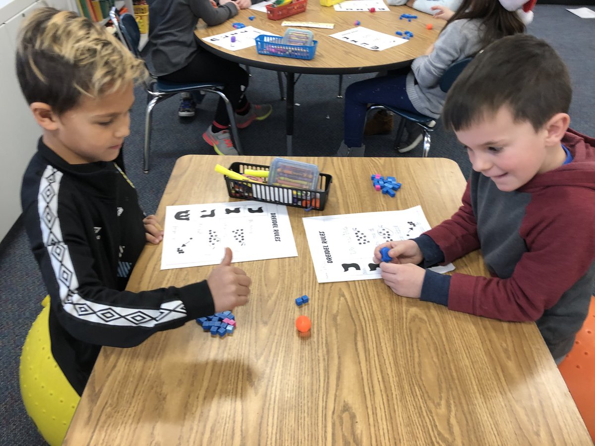 1mrsbedingfield's tweet photo. Oh dreidel, dreidel, dreidel #game #IvyHillLeague #classfavorite https://t.co/AvHAsgoTos