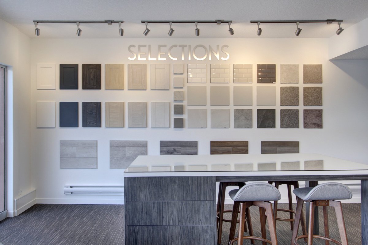 CGLYYC's tweet photo. One of the best parts about building your own home is the ability to customize it as you please. Our new townhome show home has a variety of beautiful interior selections to choose from! #YYCDesign #InteriorSelections https://t.co/ACKuNDjZUa