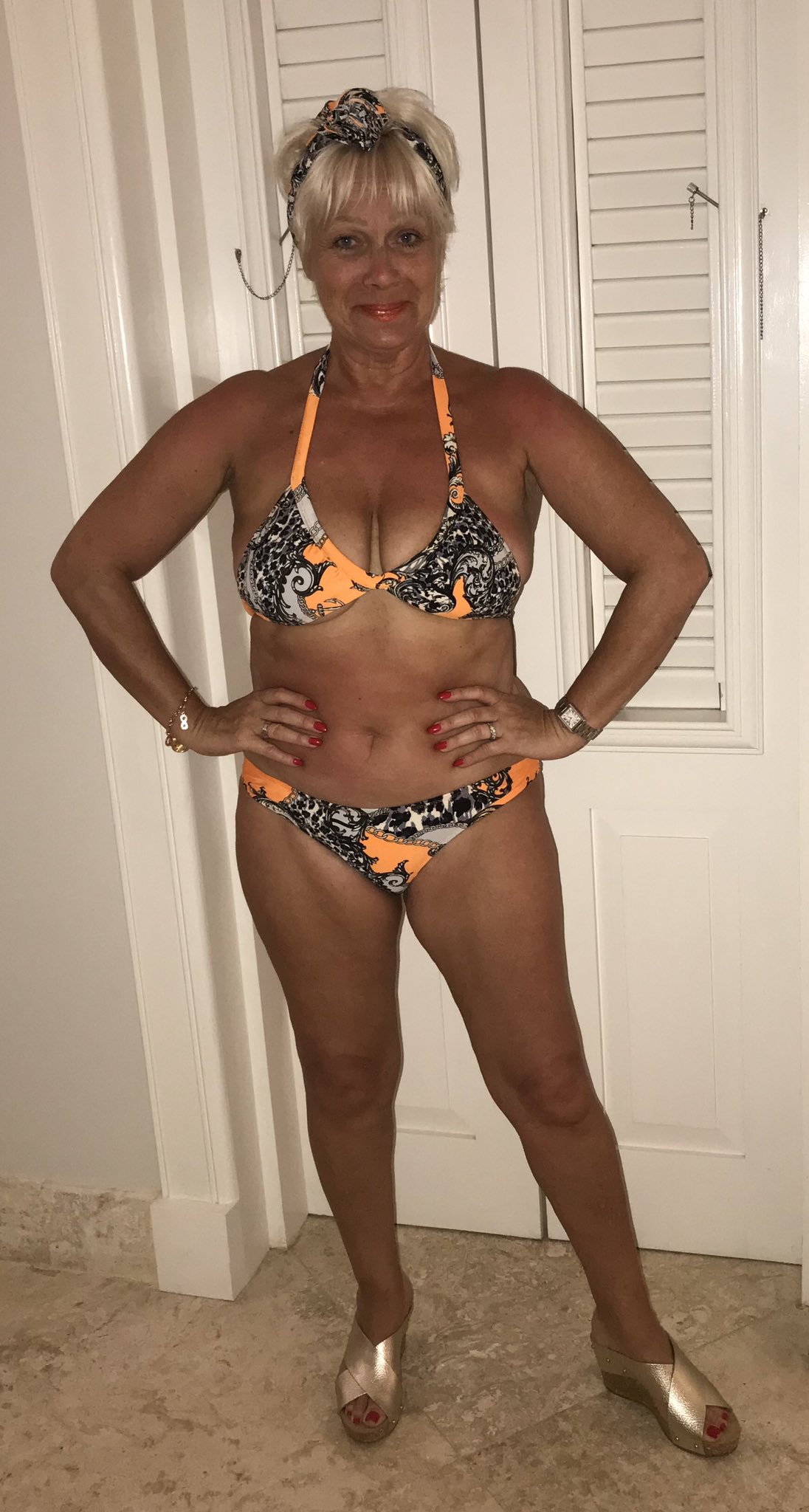 Denise Welch on Twitter: &quot;Barbados bikini alert!!! So ate too much last  night, delicious but felt bloated. So today had an @lighterlife day and  feel great. https://t.co/POhrHpnvsn&quot; / Twitter