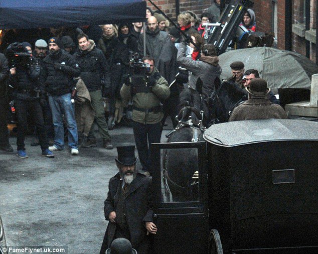 pscreatives_'s tweet photo. We hope that The Professor and The Madman gets a release in #2019 The wonderful @TheJoeMcKinney makes an appearance in it! Working alongside the legends @MelGibsonSite #seanpenn #melgibson #actorslife #actors #headshots #actorsmanagement #castingdirector #filmdirector #Director https://t.co/LXD2lcM9iY