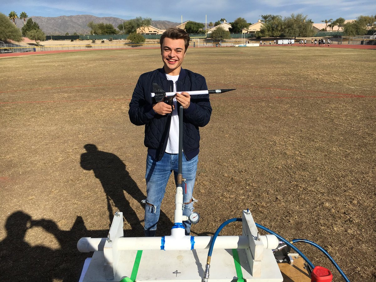 engineeringDV's tweet image. Rocket launch test 2