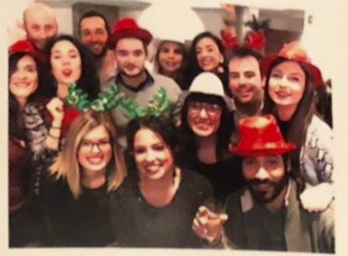 izaskinha's tweet photo. Cena navidad #ICMHO juntos sumamos y juntos somos mucho más! #ICMHONadal #nadal2018 @hospitalclinic https://t.co/w1ENeXmiab