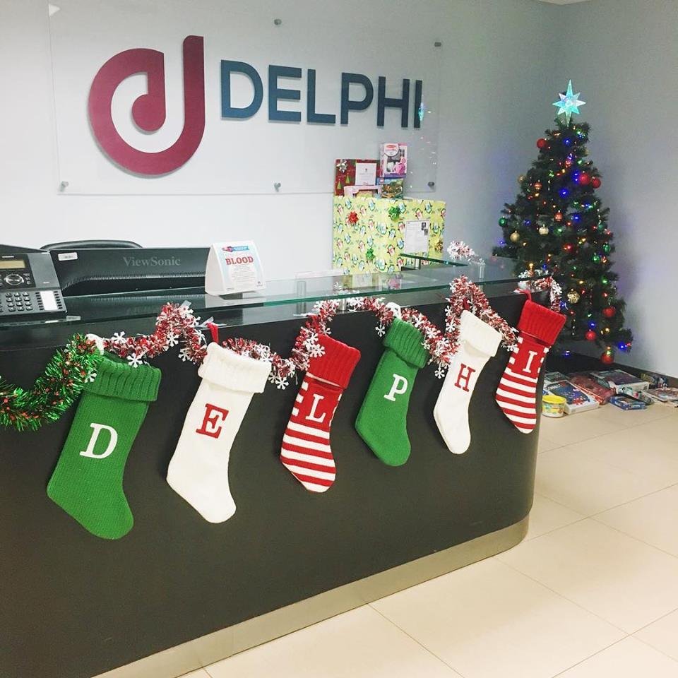 DelphiHealth's tweet photo. Deck the (Delphi) halls! ☃️

Thank you to all who contributed to this year's Holiday Toy Drive! 🎁

Your donations will make such a big difference in so many children's holiday experience this season.

You are the #DelphiDifference. ❤️ https://t.co/C07kKjVewl