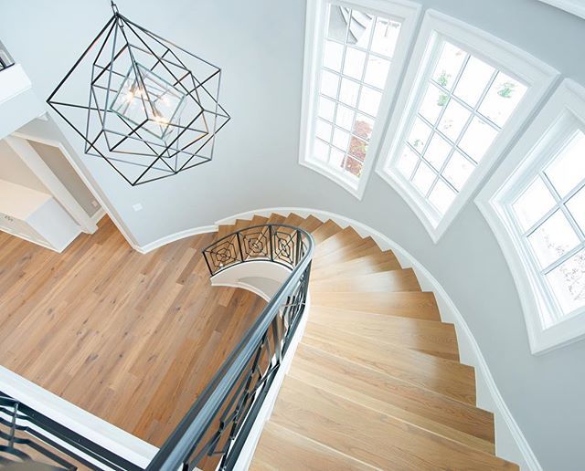 loydbuilders's tweet photo. Newly completed project in #colvardfarms getting photographed today!  We’ll post more of this gem 💎 soon!

#loydbuilders #custombuilder #buildersofinsta #thatdaylighttho #allaboutangles #durhamnc 📷 @ericvega https://t.co/BMKZMfEGxP https://t.co/7kVVXCWo80