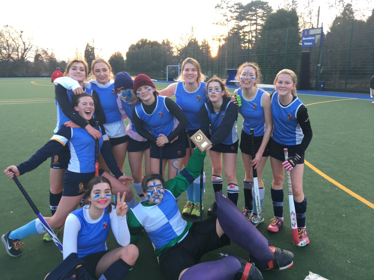 Wongi95's tweet photo. MT18 out with a bang - what a game of hockey!! #gromination #blueandwhitearmy #grovewilltearyouapart https://t.co/EWySmHjA61