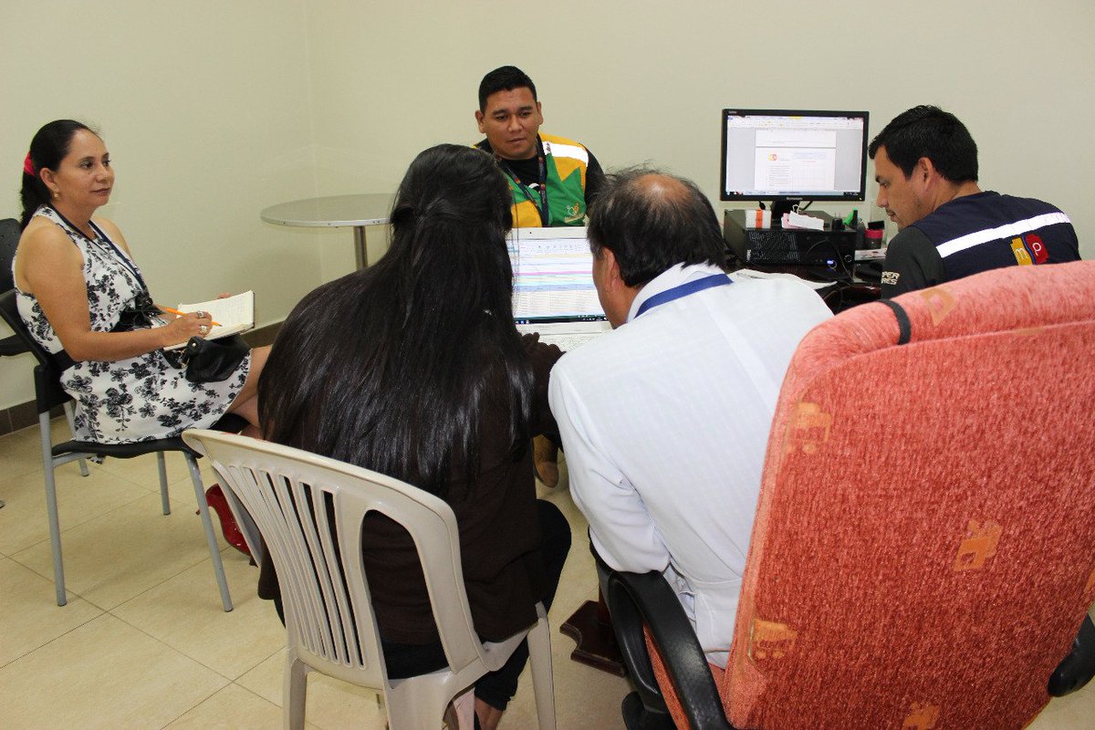 SaludImbabura's tweet photo. #Sucumbíos | Autoridades del #HospitalGMVI, #Distrito21D02 y @Salud_CZ1 definen plan de atención para pacientes del programa #MédicoDelBarrio, estrategia que desde este 14 de diciembre, se hará oficial en el cantón #LagoAgrio https://t.co/wZcEkIyvym