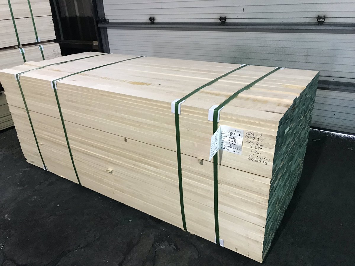 spencerlumber's tweet image. Northern #hardmaple strips have been our hottest item for decades. Find out why width sorts are ideal for custom #mouldings and great use for cabinet makers! #spencerlumber #kitchencabinets #hardwood #hardwoodlumber #wood #lumber #furnituremaker #woodfurniture #kitchencabinets