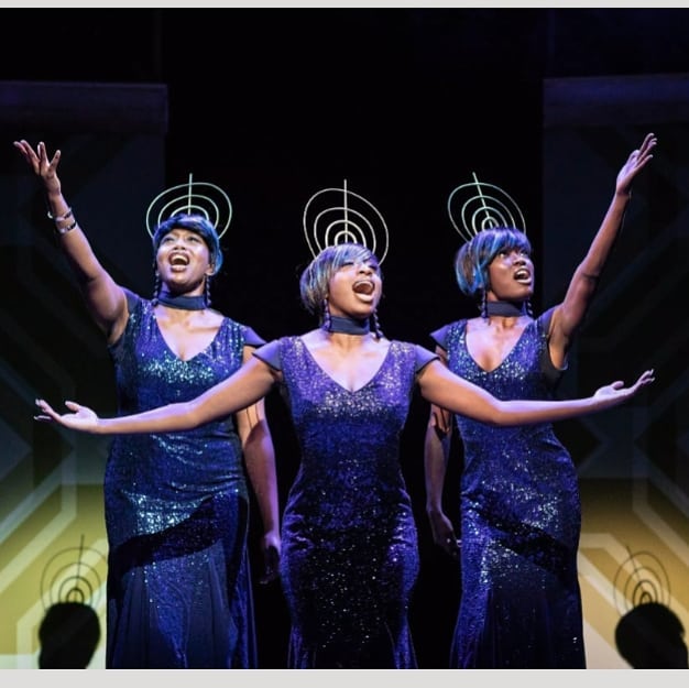 First look images revealed for #CarolineOrChange with #KeishaAmponsa, #DujonnaGiftSi and #TanishaSpring at the #PlayhouseTheatre. Tickets and more info on Theatre-News.com. Photo credit #HelenMaybanks. #CarolineWestEnd @CarolineWestEnd dlvr.it/QtXpgK