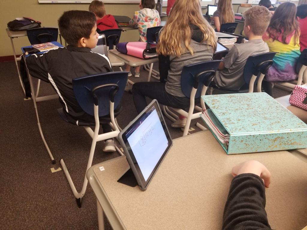 DamianCrowson's tweet photo. EPMS is working hard! From PE, to gallery walks, to science experiments, to Nearpod. #epsd9 #wearepanthers https://t.co/hgQXY60aqA