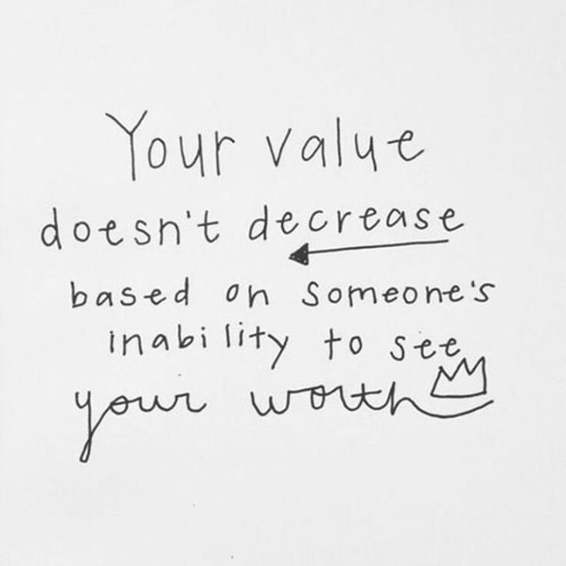 iamcorrielo's tweet photo. Don’t allow someone to knock down your crown if they’re too blind to see it. 👑⠀
.⠀
.⠀
.⠀
.⠀
.⠀ #lifecoach #lifecoaching #lifecoachingforwomen #grief #griefsupport #divorce #divorcesupport #divorcecoach #divorcecoachingforwomen #singlemom #selfhel… https://t.co/cY4bDQBmxR https://t.co/6SMt9de4JV