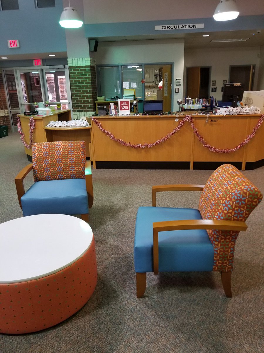 fvmsmedia's tweet image. More new furniture arrived today!