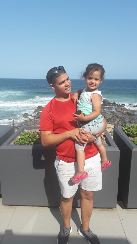 devon25zn's tweet image. let’s pplppol