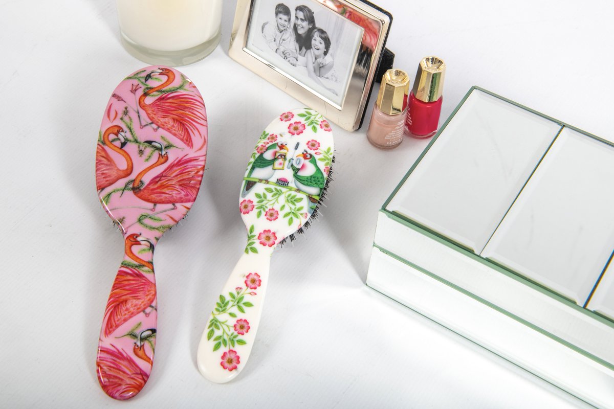 rockandruddle_'s tweet photo. A great Christmas present idea: @rockandruddle_ Duo packs are still available from @qvcuk . Beautiful luxury natural bristle hairbrushes in gorgeous designs.
 Buy soon as stocks are running low.
 https://t.co/vGZgjQMqDi… https://t.co/piPidxFqvc