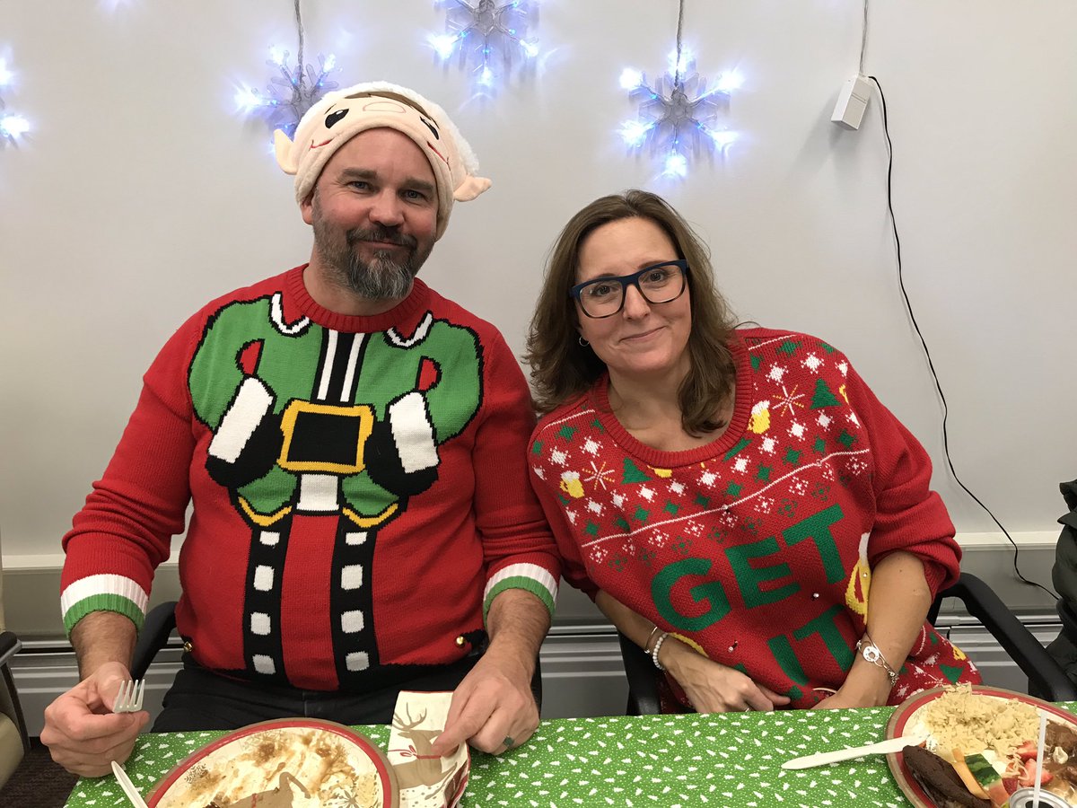 _christinetime_'s tweet photo. @Ceridian Winnipeg family holiday lunch! https://t.co/5TqXPEMcFZ