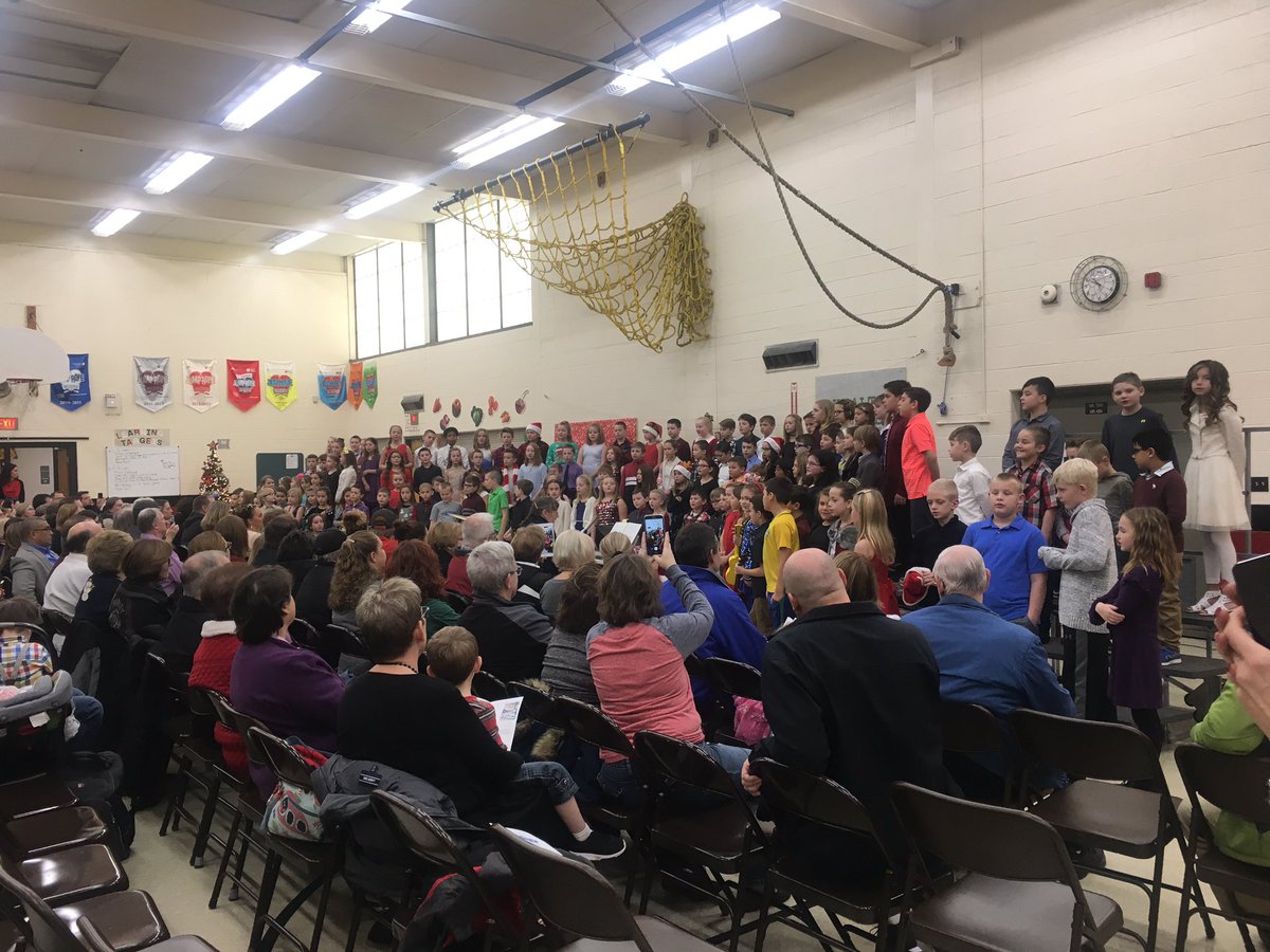 It’s concert day!! ❄️☃️❤️