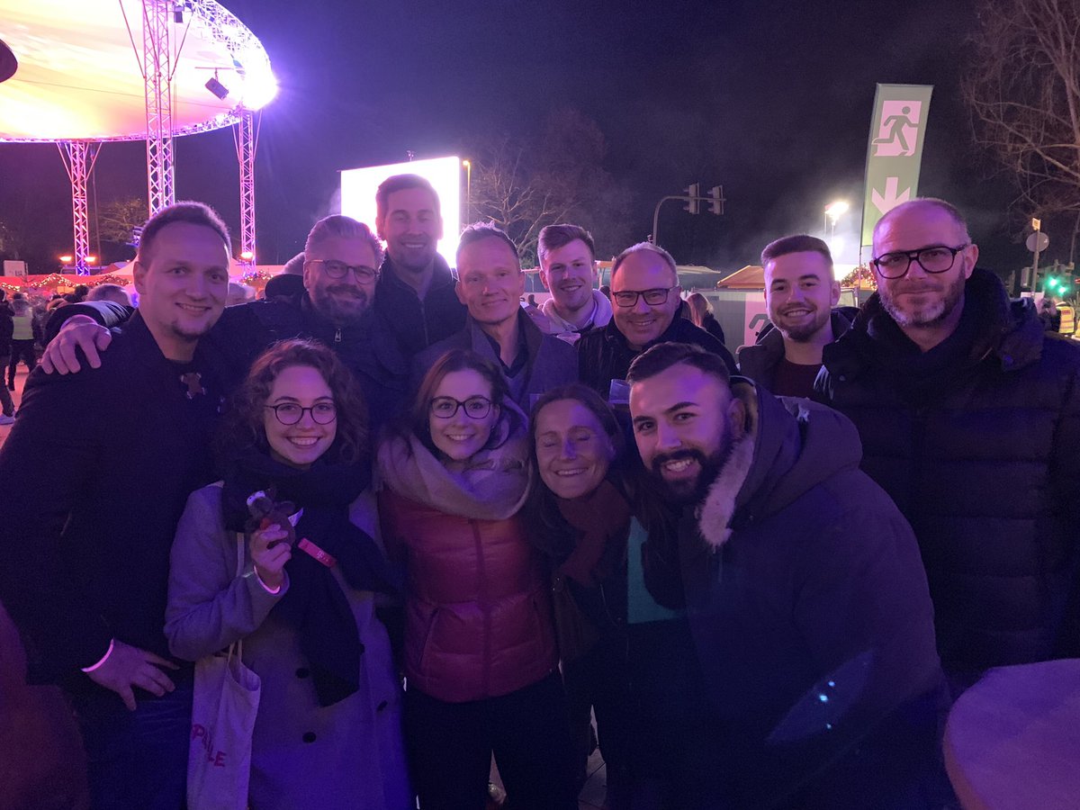 KevinDavidH_'s tweet photo. Stay hungry #ISPinnovationsrules
#TELEKOMWALL https://t.co/Mpe7nAplB5