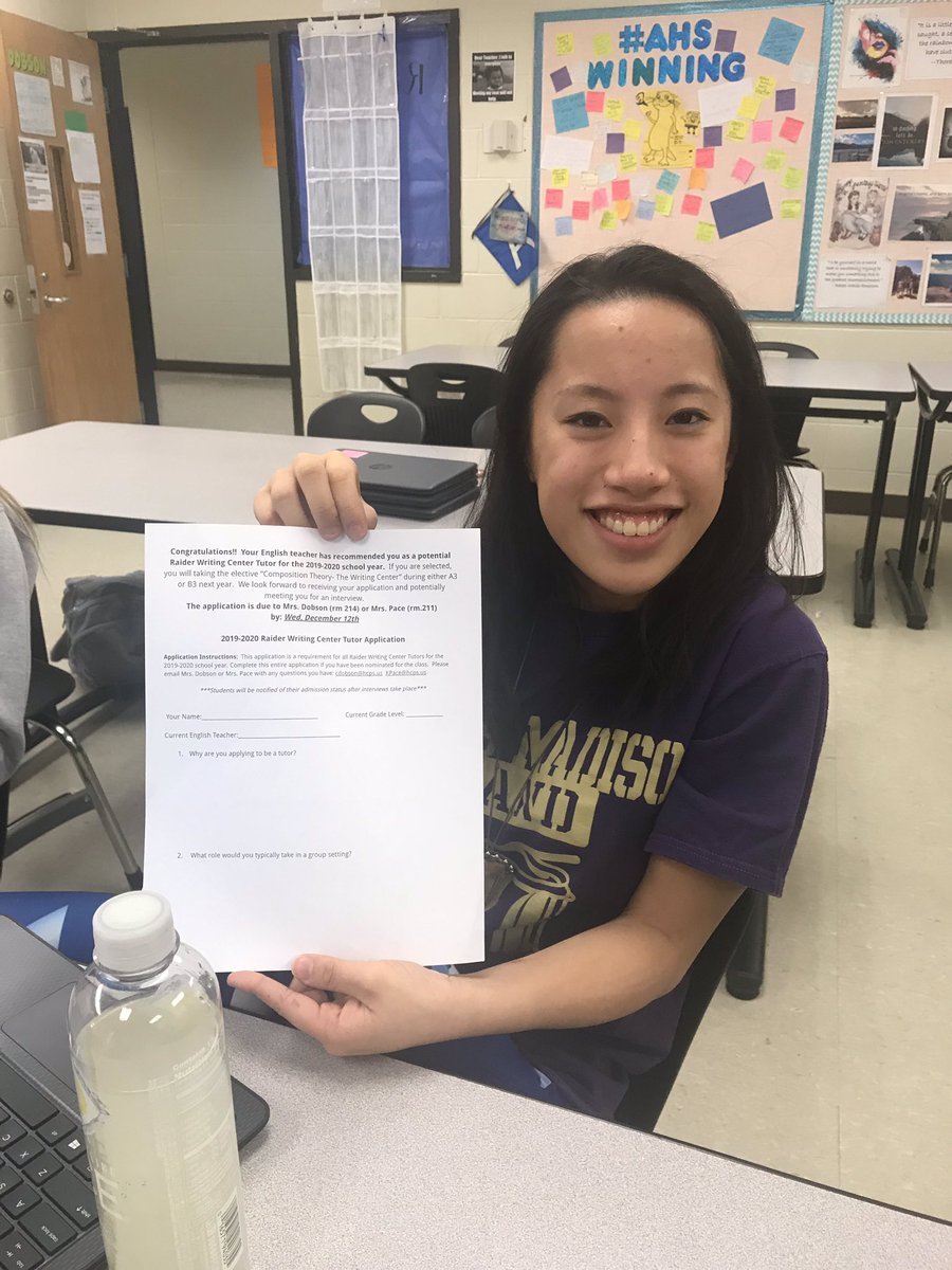 RaiderWritingCenter tweet media