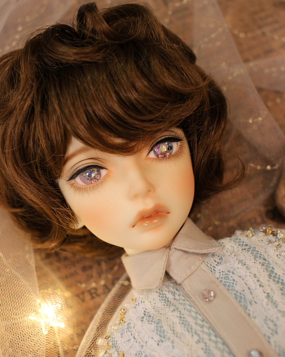seri0409's tweet photo. 先日お迎えしたmn orvilくんにお洋服を作りました(*´꒳`*)💕
まだ履くものがないので上だけ。
すごく可愛いお顔でお迎えして良かった!
キラキラのOscardolleye♡
#rsdoll #mnorvil #morvil https://t.co/IqjS0VQ8r3