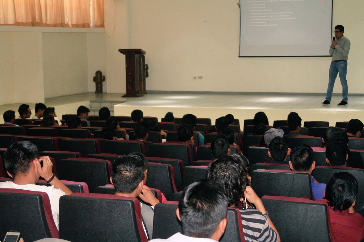 UTSelva2's tweet photo. Seguimos preparando #ProfesionistasDeVerdad y el próximo cuatrimestre que inicia en enero, centenares de nuestros estudiantes saldrán al campo laboral y productivo para realizar su estancia-estadía profesional en la región, les deseamos el mejor de los éxitos #OrgulloUTSelva https://t.co/kLklBxegHe