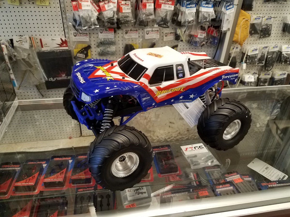 traxxas deals