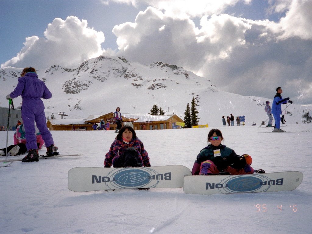 1995: Before <a href="/yukafujiforest/">藤森由香</a> was a 4-time Olympian, she was just riding with her sister near their home in Japan. More of Yuka's #TBT greatness in our story. #BurtonGirls #GetDownRiseUp