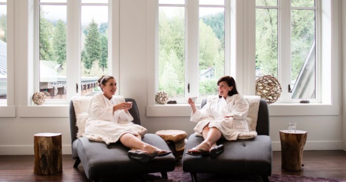 DailyHiveVan's tweet photo. Win the quintessential Whistler getaway from @NitaLakeLodge in @DailyHiveVan’s #DH12Days https://t.co/Cvh8HtlVJ3 RT to enter! https://t.co/mpqgzvwvs6