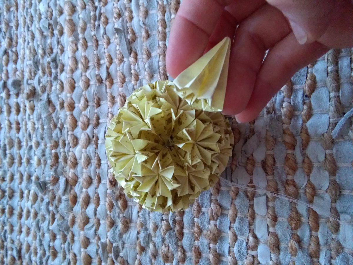 michasorigami1's tweet photo. its a #perfect #fit #kusudama #smallpaper #handmade #deco #venus demonstration piece #noglue #nocut #stringsonly https://t.co/8cdQfRQT2V
