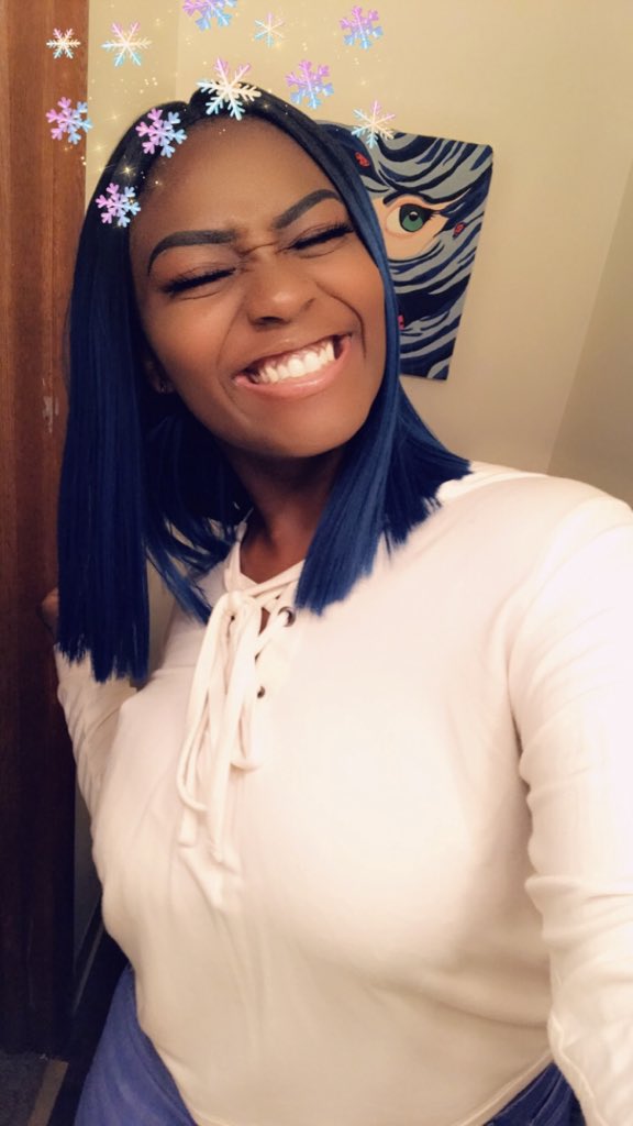 kppnpwkrssy's tweet image. In the jungle everyday, you finally met a wolf in this world full of snakes baby ♿️💙 #BDAYWEEK