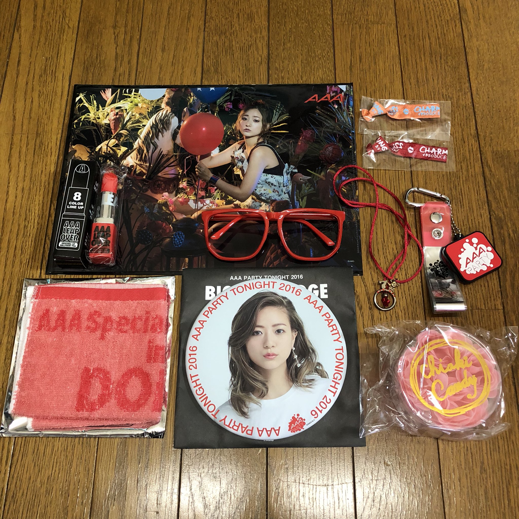 りん aグッズお譲り 必ず4枚目ご確認お願いします 2枚目 みさちあヘアゴムまとめ買い優先 3枚目 刺繍キーホルダーはまとめ買いのみ橙含む Wogタグはまとめ買い優先 必ず希望額提示お願いします aグッズ 伊藤千晃グッズ T
