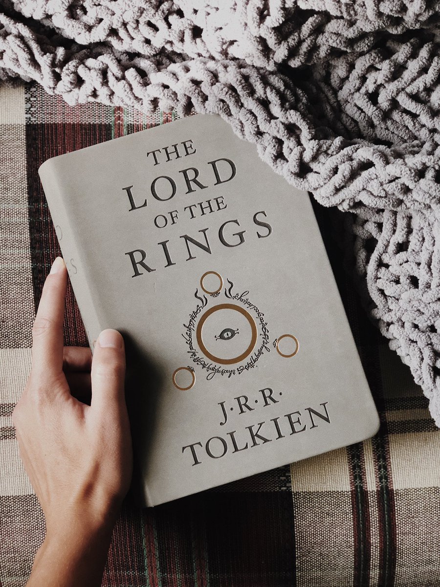 SophWhiteside's tweet photo. The end of the semester makes finding time to pleasure read difficult, but I’ve been reading my copy of The Lord Of The Rings series recently. Since I can remember I’ve been obsessed with this series that Tolkien created. 🧙🏻‍♂️ 
.
. 
What are you reading? 
#amreading #lotr https://t.co/Iiip35DTYa