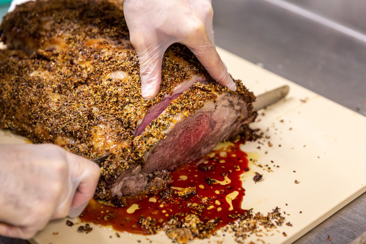 cover2austin's tweet photo. PRIME RIB IS BACK AT COVER 3! 🍖🍖  

For a limited time only, stop in on Friday or Saturday evening and ask for the Prime rib dinner. 🍽️You'll get a huge meaty cut of only the finest Prime rib available. 🤤  

Only available for a limited time, so get it while it lasts! ⌛ https://t.co/jXKNVO9i9y