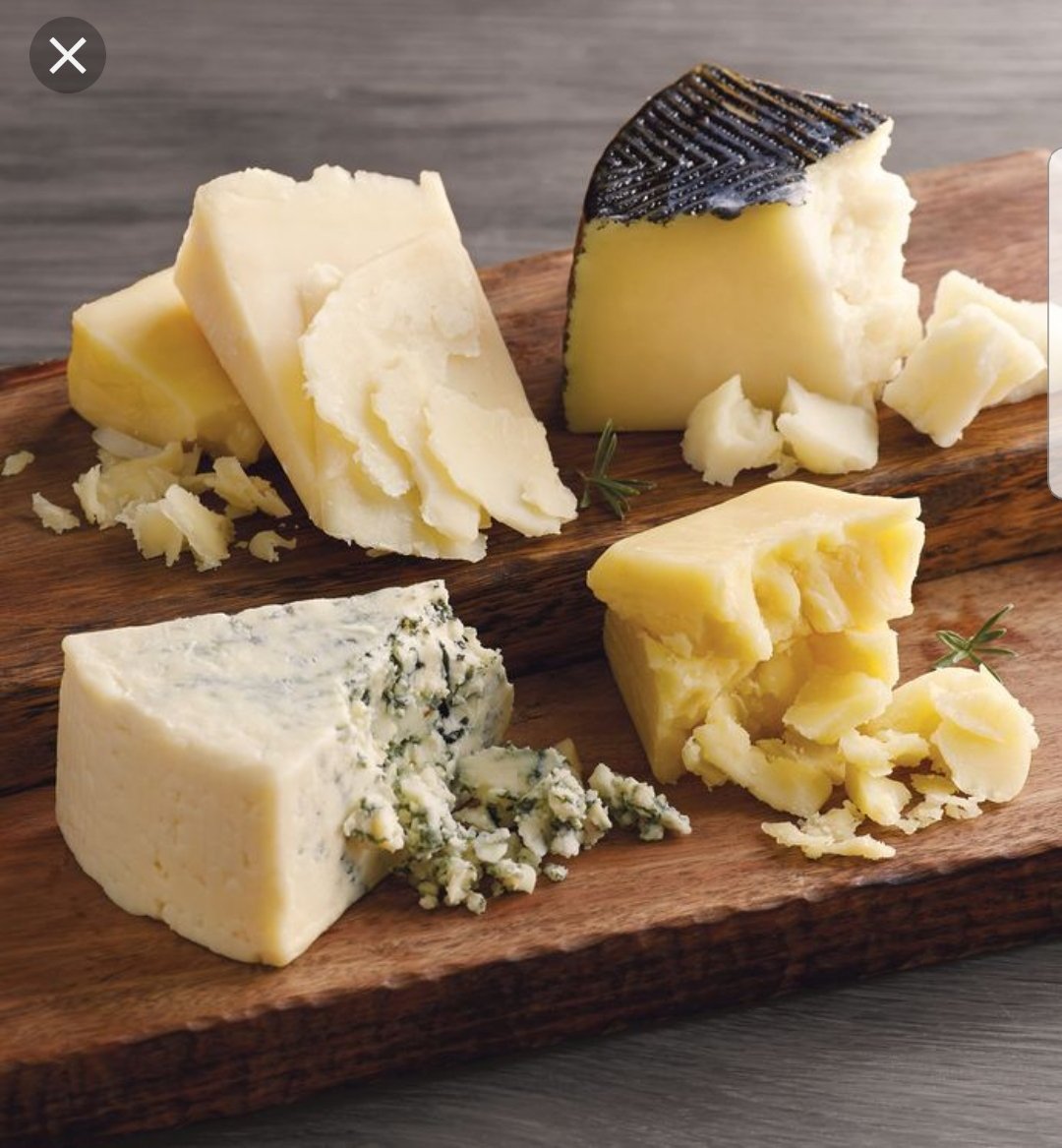 Kintsugi_girl's tweet image. All #twitfam cheese lovers.🧀💛 Best picks for a cheese board at Christmas? #cheese #favourite