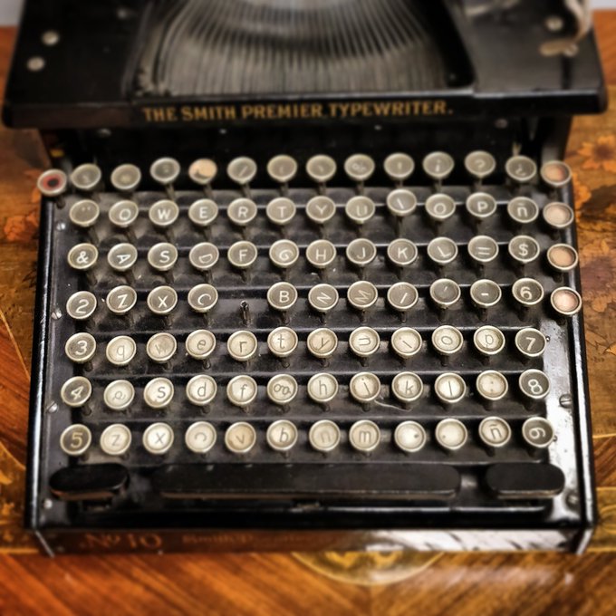 Before the Shift key https://t.co/6hF1F07Asw<a href="/tag/dashconference"class="tags"><span>#dashconference</span></a>