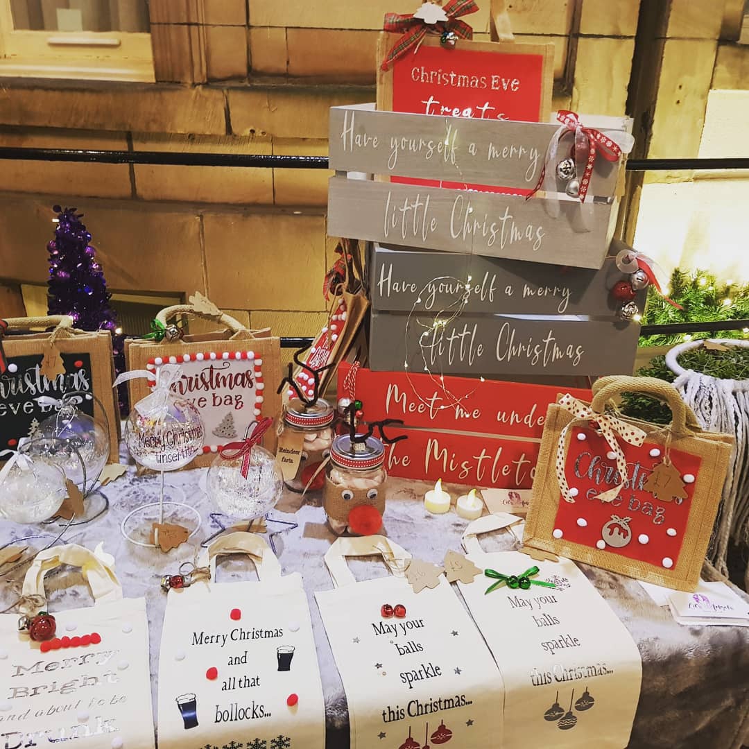 ExpatsL's tweet photo. Today I was wisiting one of the first outdoor Independent Business Markets on Queen Avenue – the beautiful and hidden road.
There were: #finewine, #spirits, #art #localartworkliverpool and  #tailoring, #beautytreatment #artisanpizza and #Coffee  #beautifulstreetliverpool #hidden https://t.co/l4kISuGB4s
