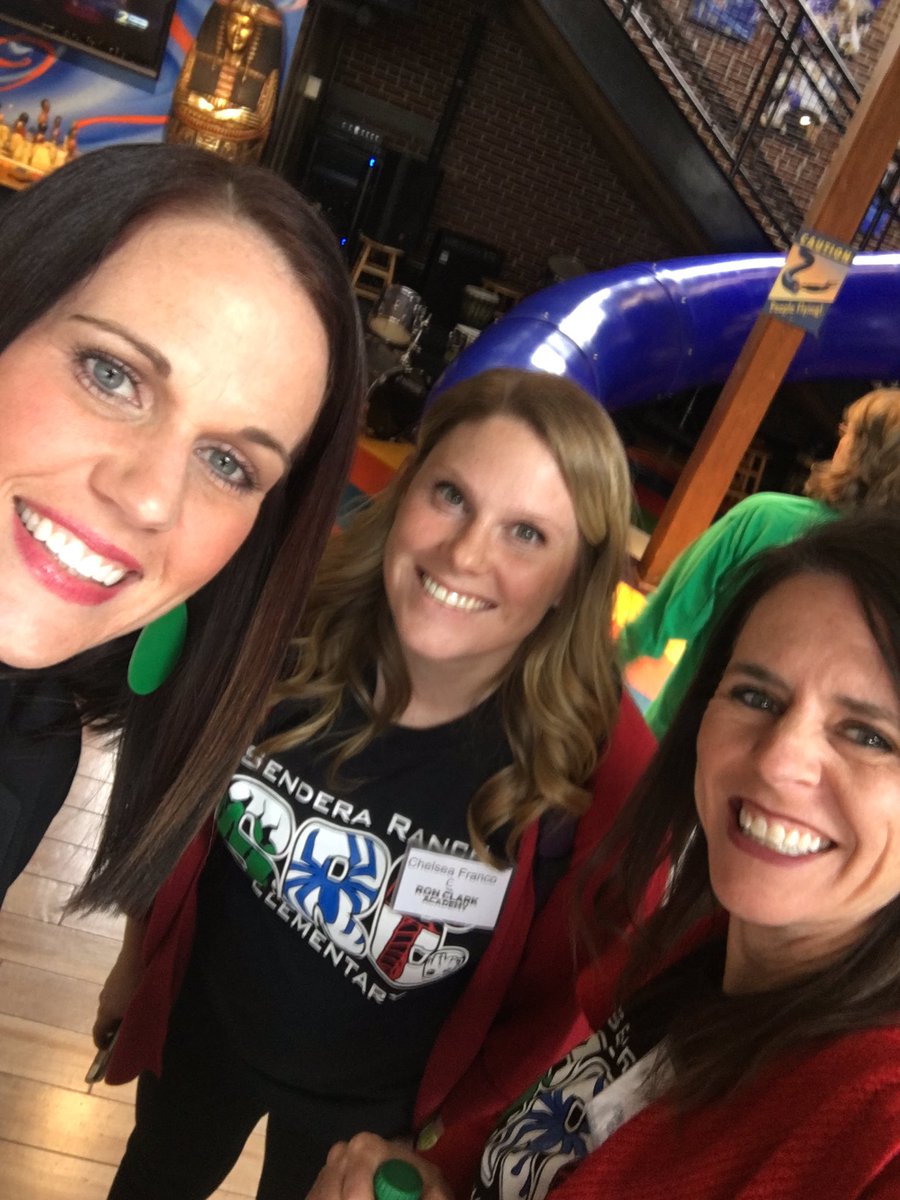 Amy Swearingen tweet media