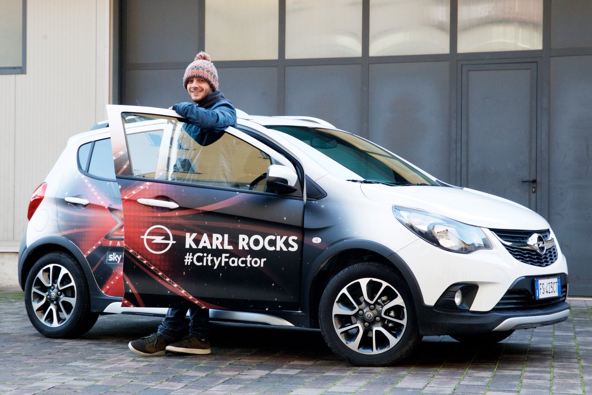 lucarallo's tweet photo. È stata un grande successo l'edizione 2018 di @XFactor_Italia che si è chiusa con il successo di #Anastasio 🎶 ma a vincere è stata anche @OpelItalia che durante #XF12 ha accompagnato i talenti e i giudici a bordo di #Corsa #ADAM e #KarlRocks 🔝 #CityFactor #ad @OpelItalia https://t.co/Egw8R8CmFl