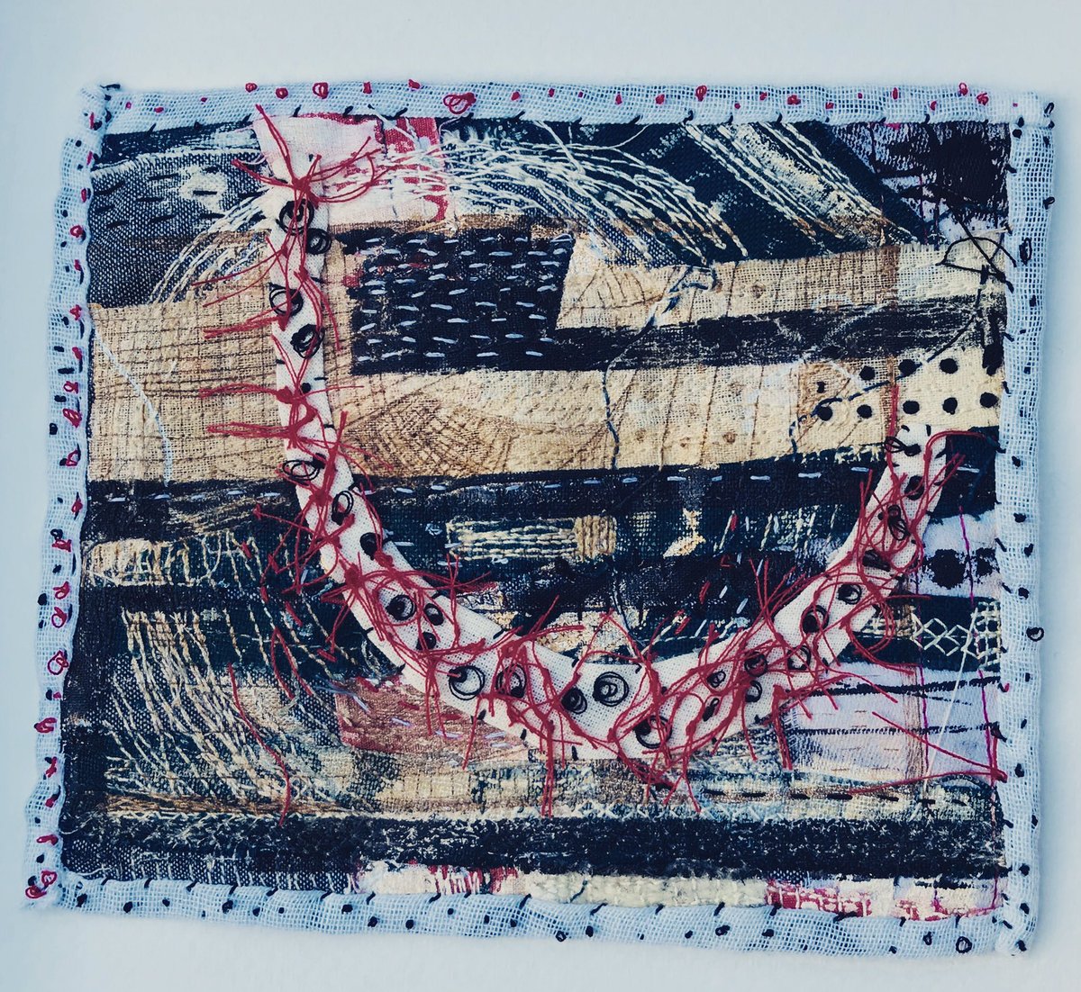 SpenderCraft's tweet image. I have had a new piece of work accepted to show at Collective – An Open Art Exhibition
11 December 2018 | 11.00 am - 5 January 2019 | 4.30 pm.   This piece is called Danebury Rings.  All work is for sale .... do go and visit if you are in Swindon @museumandart