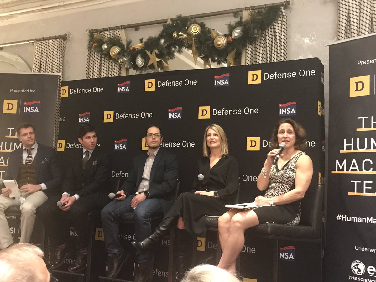 NGA_GEOINT's tweet image. “Augmenting portions of our analysis gives us more time back for my analysts. Let the computer identify a change and cue us to look there. This gives us time and allows us to look into the ‘why’ and the ‘so what’” - NGA analysis director. #HumanMachineTeam