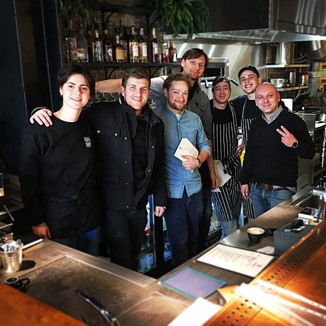 So happy for Charlie and the crew @mortyandbobs on their opening day @coaldropsyard today, what a privilege to have them as neighbours  Within the heart of @kingscrossn1c Good things happen to good people!  Good luck Charlie! Thanks also to @hanovergreen… ift.tt/2QJV4lt