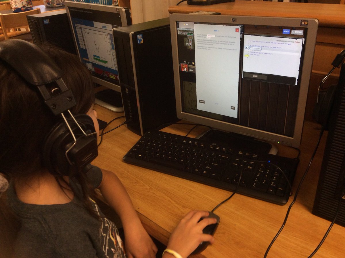 estheruribe's tweet image. My 7 year-old is coding with Python!?! #HOC2018 #HourOfCode #12DaysofCode #hisdlibrariesnow