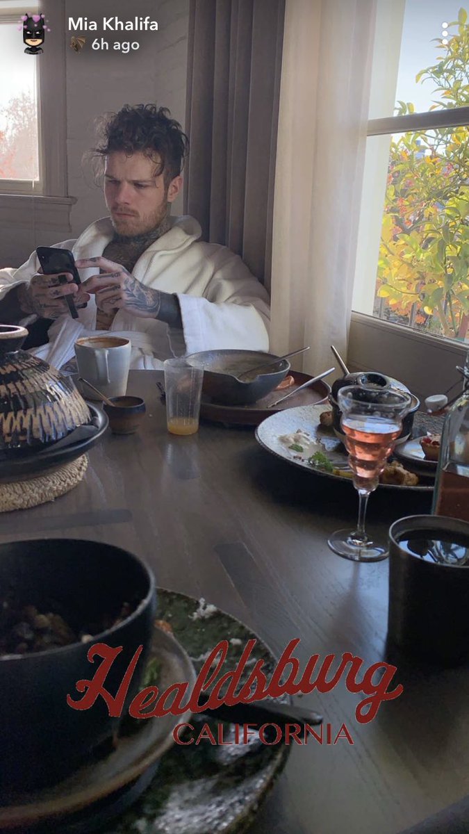 شكلة زبون جديد موعودين بفلم نار 😍🔥