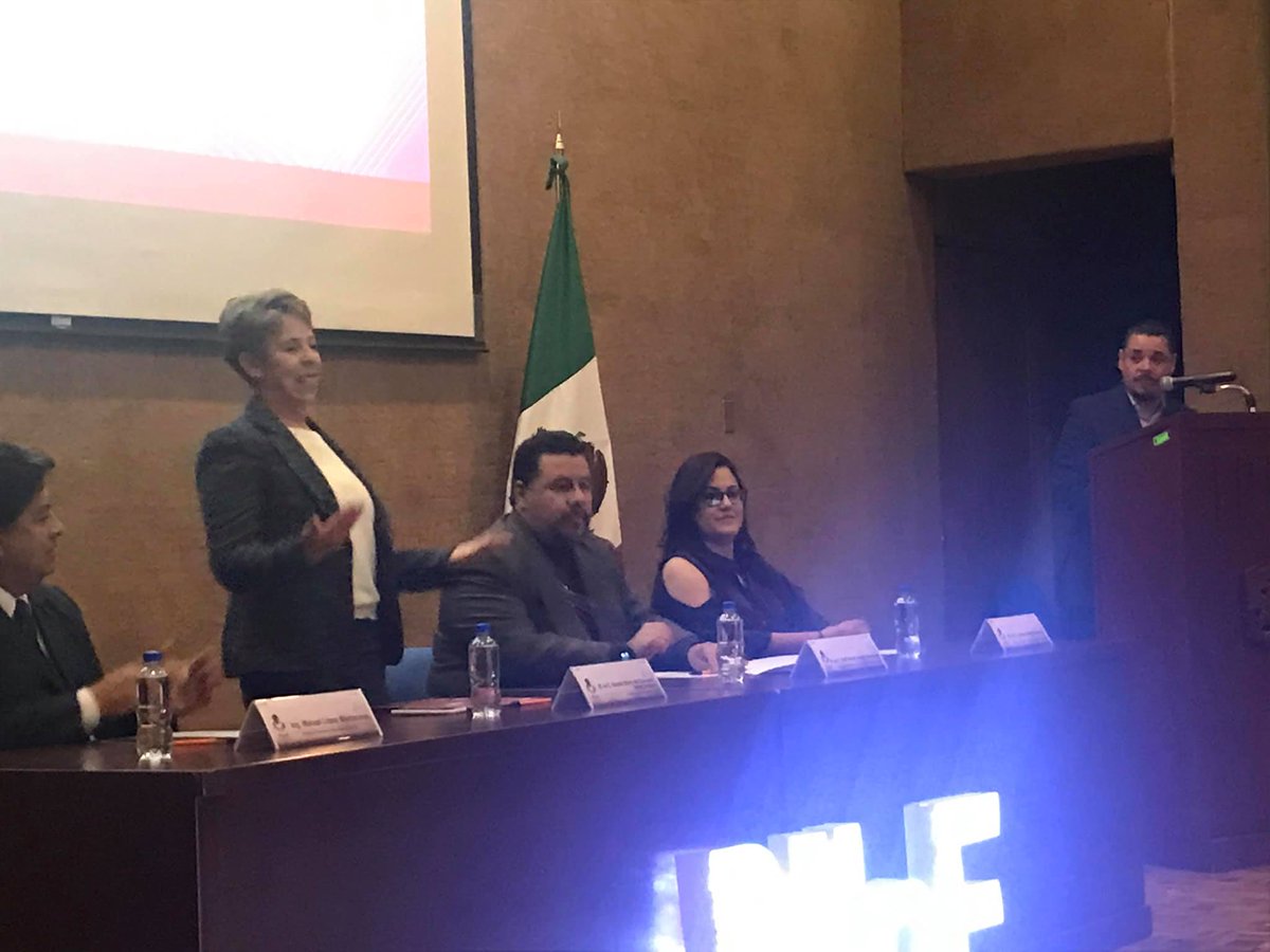 IPN_DFIE's tweet photo. Entrega de constancias y presentación del Programa Institucional de Prácticas Educativas Innovadoras. Actividades que son producto del trabajo realizado en el PIInE.
#PersonalIPN #IPN #EscuelasNS #EscuelasNMS gracias ☺️☺️☺️☺️ https://t.co/58xuD7B1R0