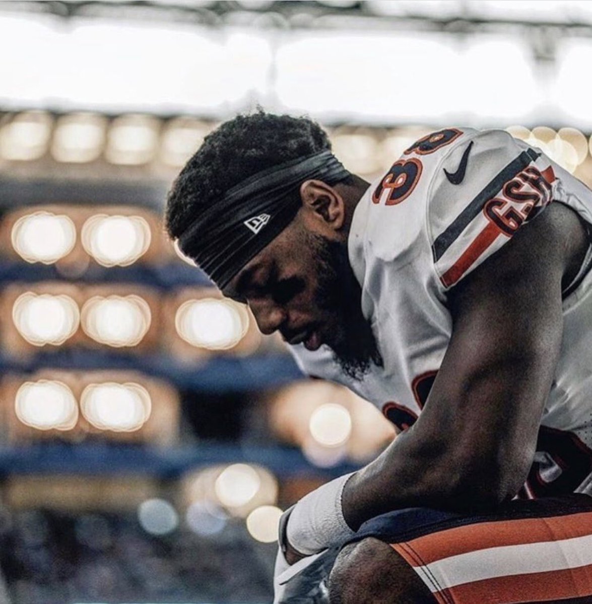 JayaShanel's tweet photo. Hey friends today is the last day to Vote for Probowl 2019!! Retweets count so please rt to vote for @SmashAmos38 #ProbowlVoteAdrianAmos https://t.co/8RXM5VKA7N