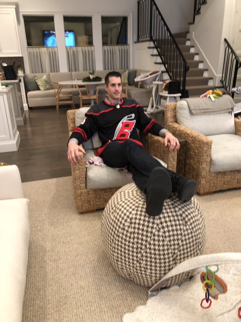 John Isner (@JohnIsner) on Twitter photo 14/12/2018 00:23:32 Thank you @NHLCanes for this sick sweater. Getting ready for the tilt tonight in Montreal. #TakeWarning Thank you @NHLCanes for this sick sweater. Getting ready for the tilt tonight in Montreal. #TakeWarning