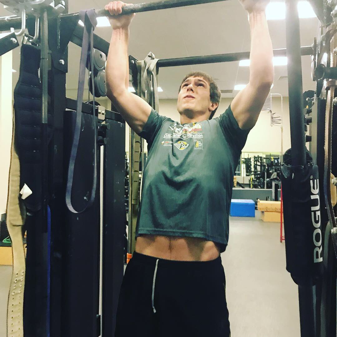UAASnC's tweet photo. Records falling all over the place! Anna Darnell from @UAASkiing knocking out 19 strict pull ups, Dan Remington from @UAAXCTF climbed his way to 24 strict pull ups, &amp; Tere Alonso of @UAAGymnastics outlasting the former champ on the hanging hold 💪🏼💪🏼💪🏼
#uaa #seawolves #recordwall https://t.co/YAoQFKaR5L