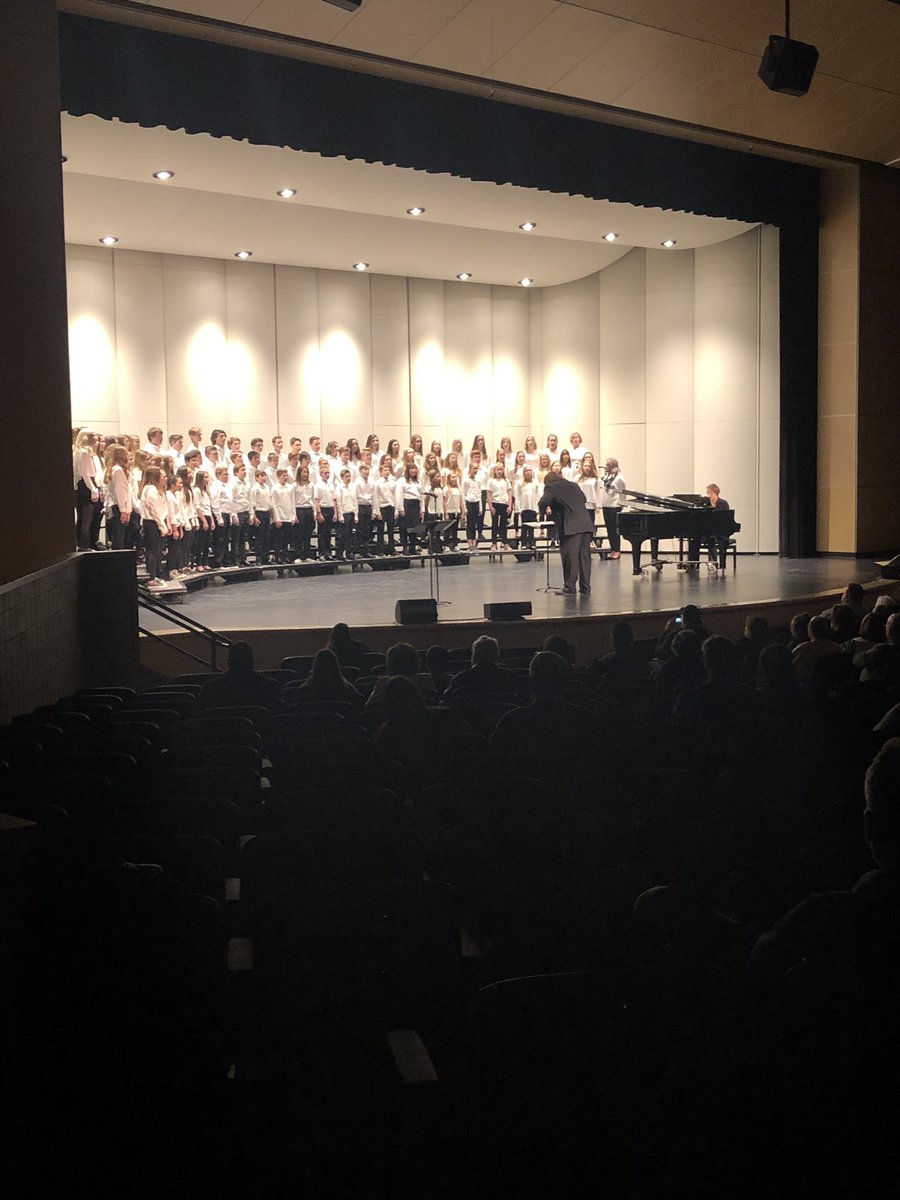 RMS 7th grade choir concert....these students sound AMAZING!!! <a href="/ISD728/">ISD 728</a> <a href="/PrincipalHuss/">Mark Huss</a>