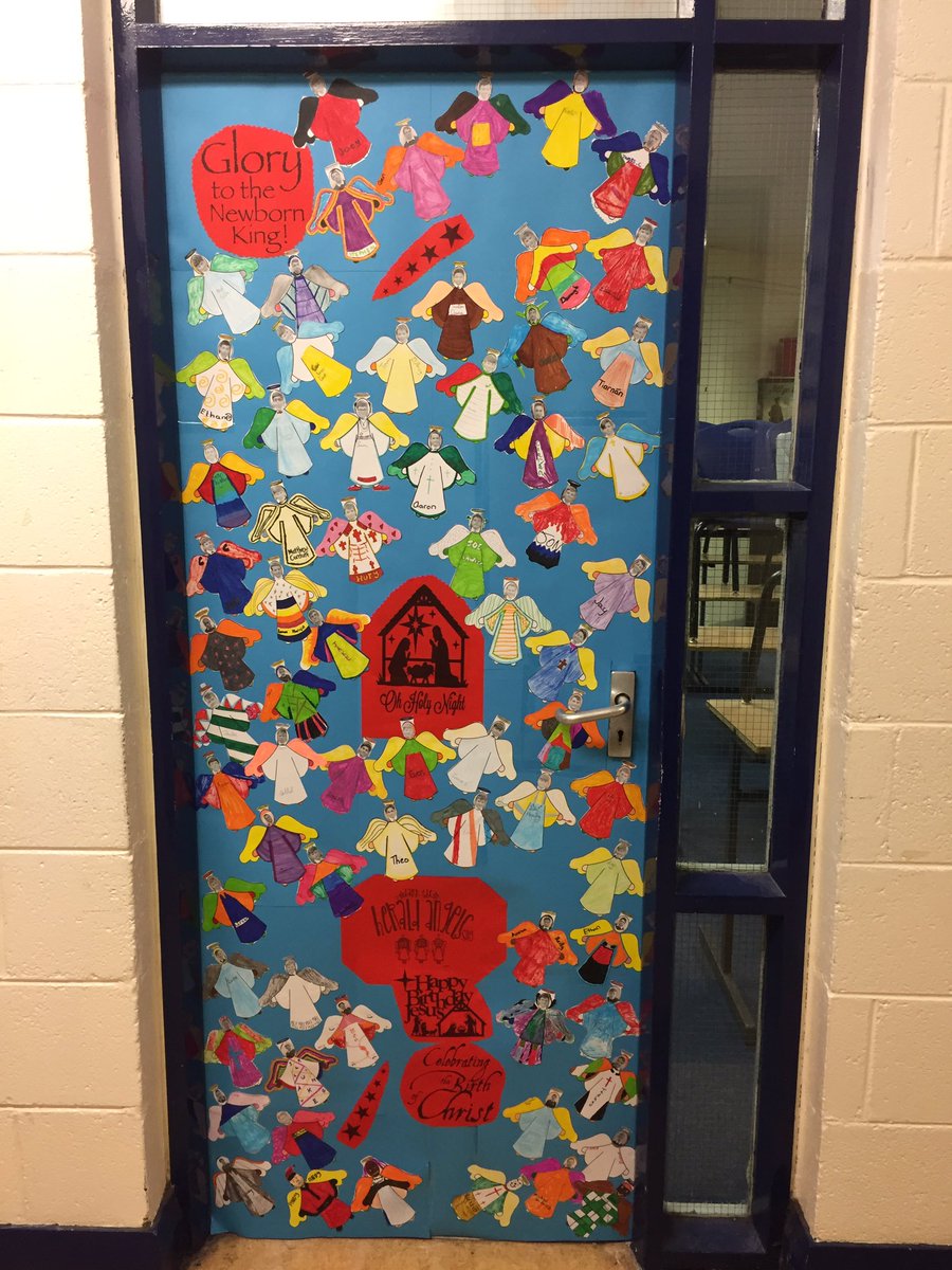 Tumedel's tweet photo. A few more of our #Christmasdoors this time mines included....#guesswhich https://t.co/IWzMuzJ35K