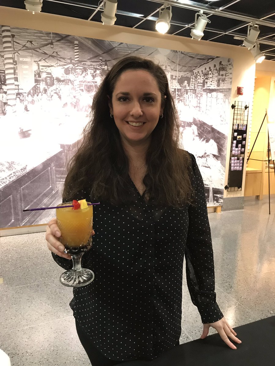 HistoryCenterFL's tweet photo. Contestant #3 from Wine Bar George #historyinaglass https://t.co/CfTLcQlDyw
