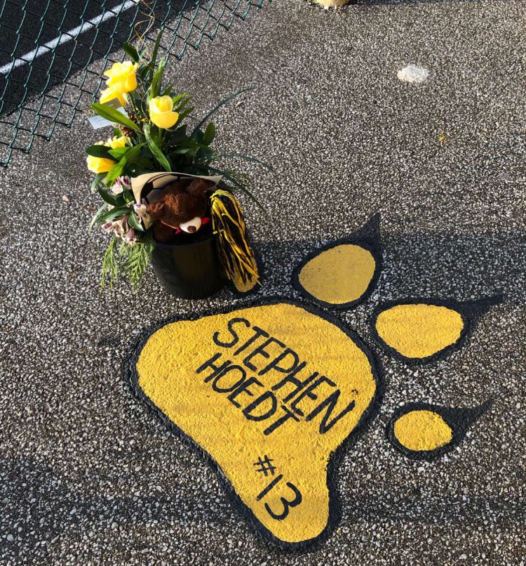 kull_jenna's tweet photo. thank you for bringing so many smiles and making so many people laugh. your legacy will live on forever #riptubby https://t.co/VL8VZG4UDu